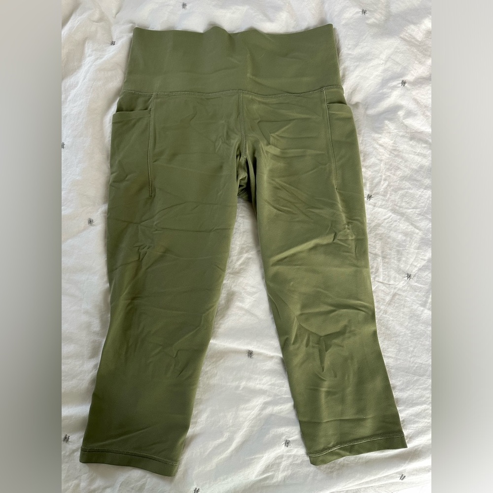 Athleta SALUTATION STASH HIGH RISE Cropped Leggings